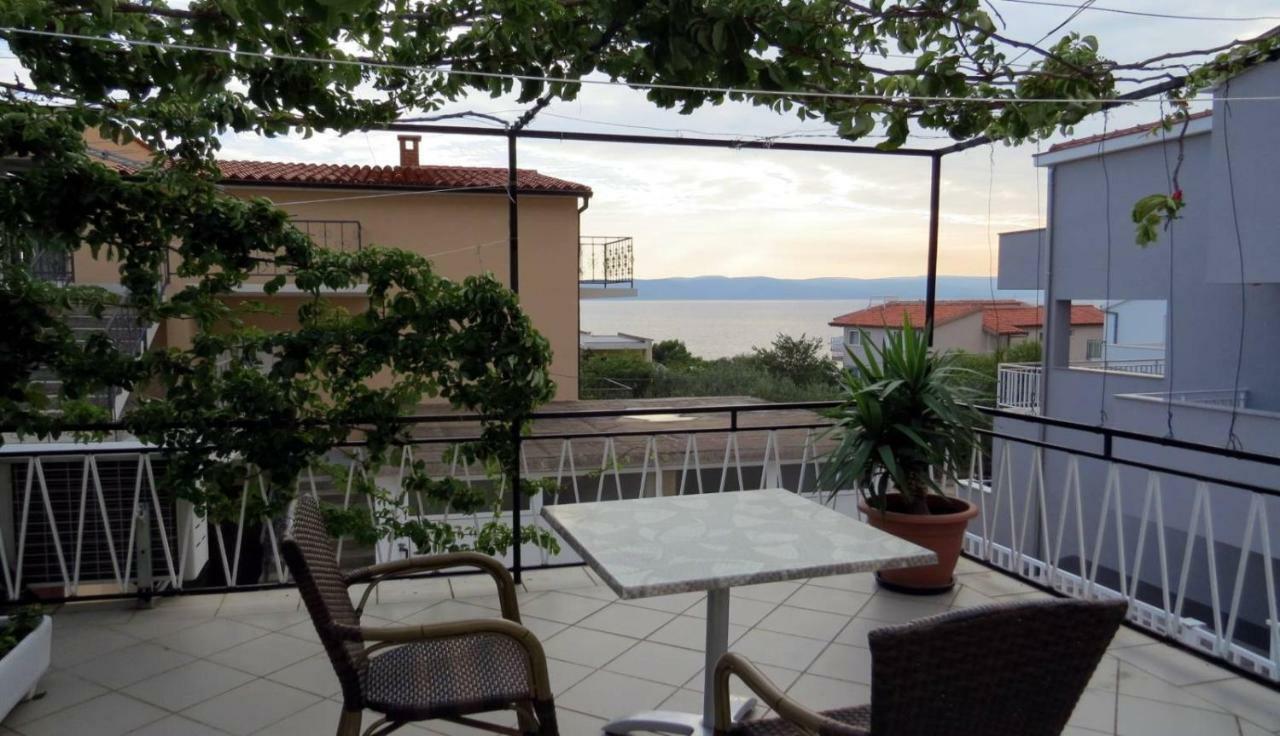Apartments Corluka Baška Voda Eksteriør bilde